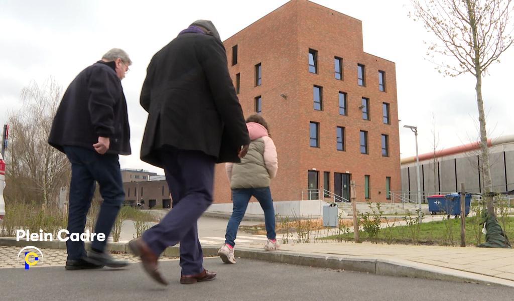 Plein Cadre - Accompagnement d'enfants en visite à leur parent détenu