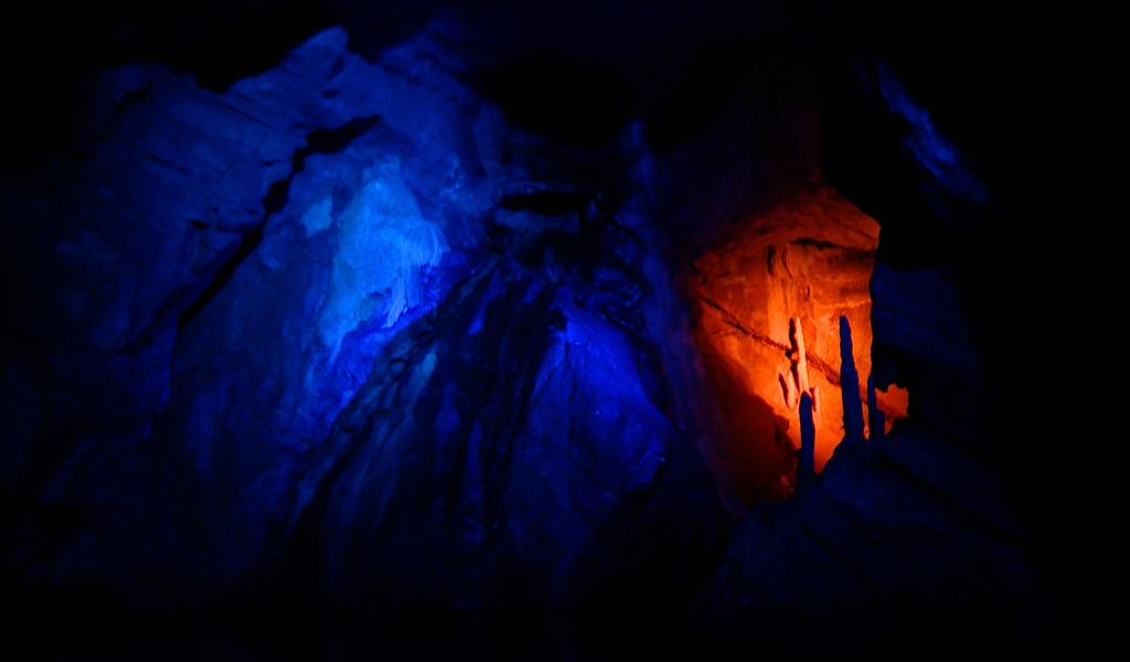Sérié d'été : Les grottes de Neptune à Petigny
