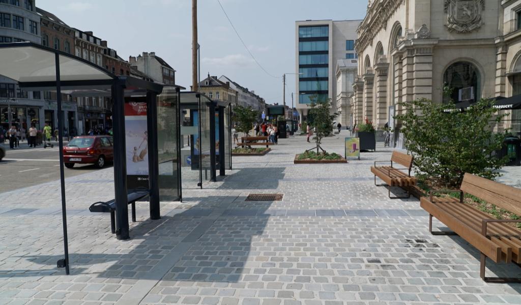 Namur: la nouvelle place de la station pas assez verte?