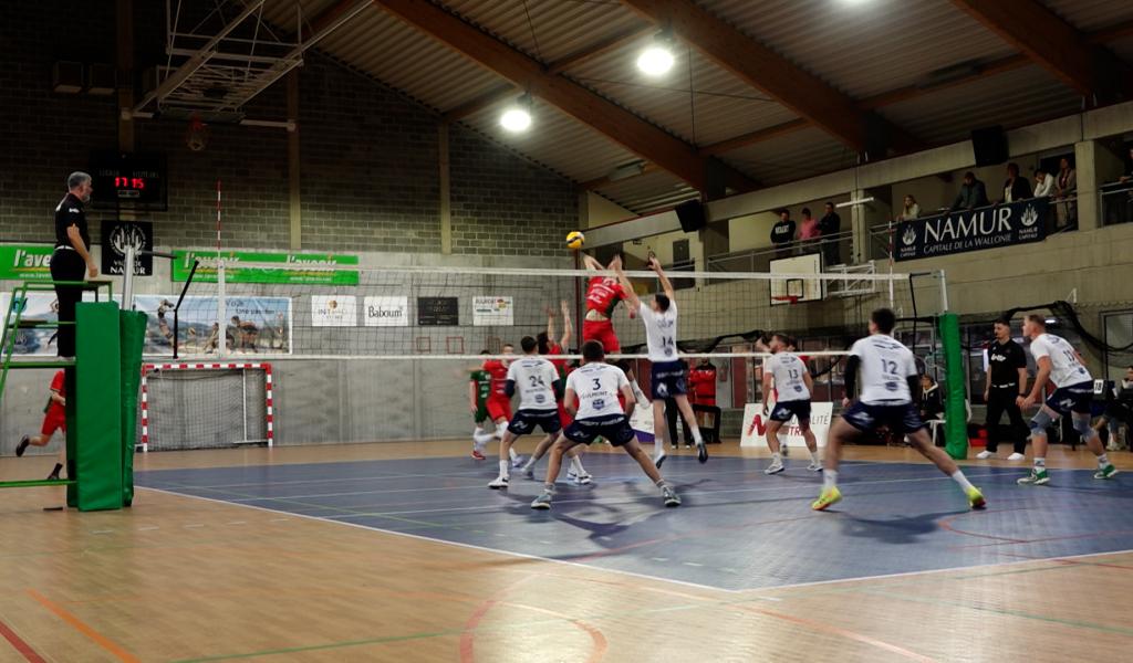 Défaite au bout du tie-break pour le Volley Namur qui empoche un bon point face à Maaseik B