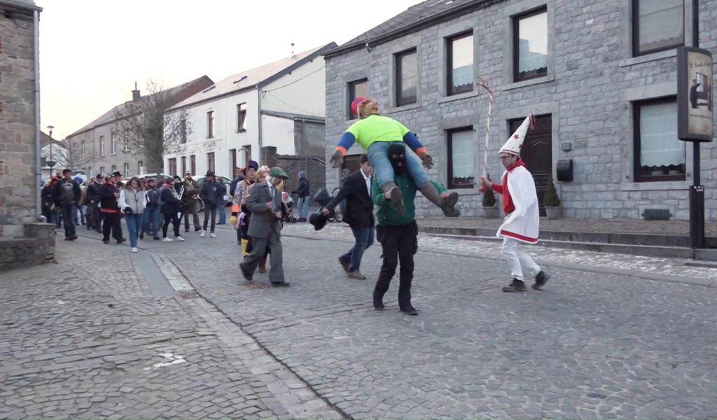 Treignes : un petit Mardi Gras qui annonce le carnaval de ce week-end