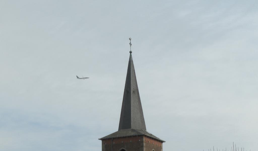 Sombreffe : inquiétudes à propos de l'aéroport de Charleroi