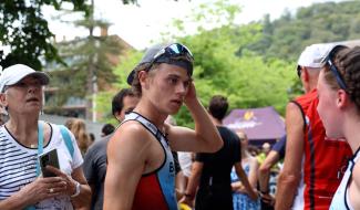 Maxime Dewez s’offre un nouveau sacre au triathlon de Namur