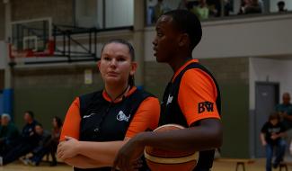 Basket : Portrait croisé de deux jeunes arbitres prometteurs