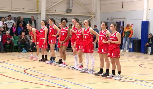 Nora Hucorne et les U19 du Basket Namur Capitale en finale AWBB