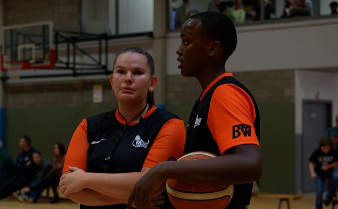 Basket : Portrait croisé de deux jeunes arbitres prometteurs