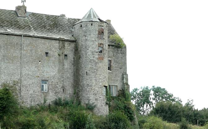 Château de Balâtre : des villageois redonnent vie au patrimoine