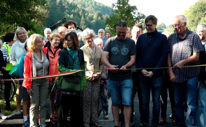 Les premiers cyclistes et piétons ont emprunté le tronçon gesvois du ViciGal